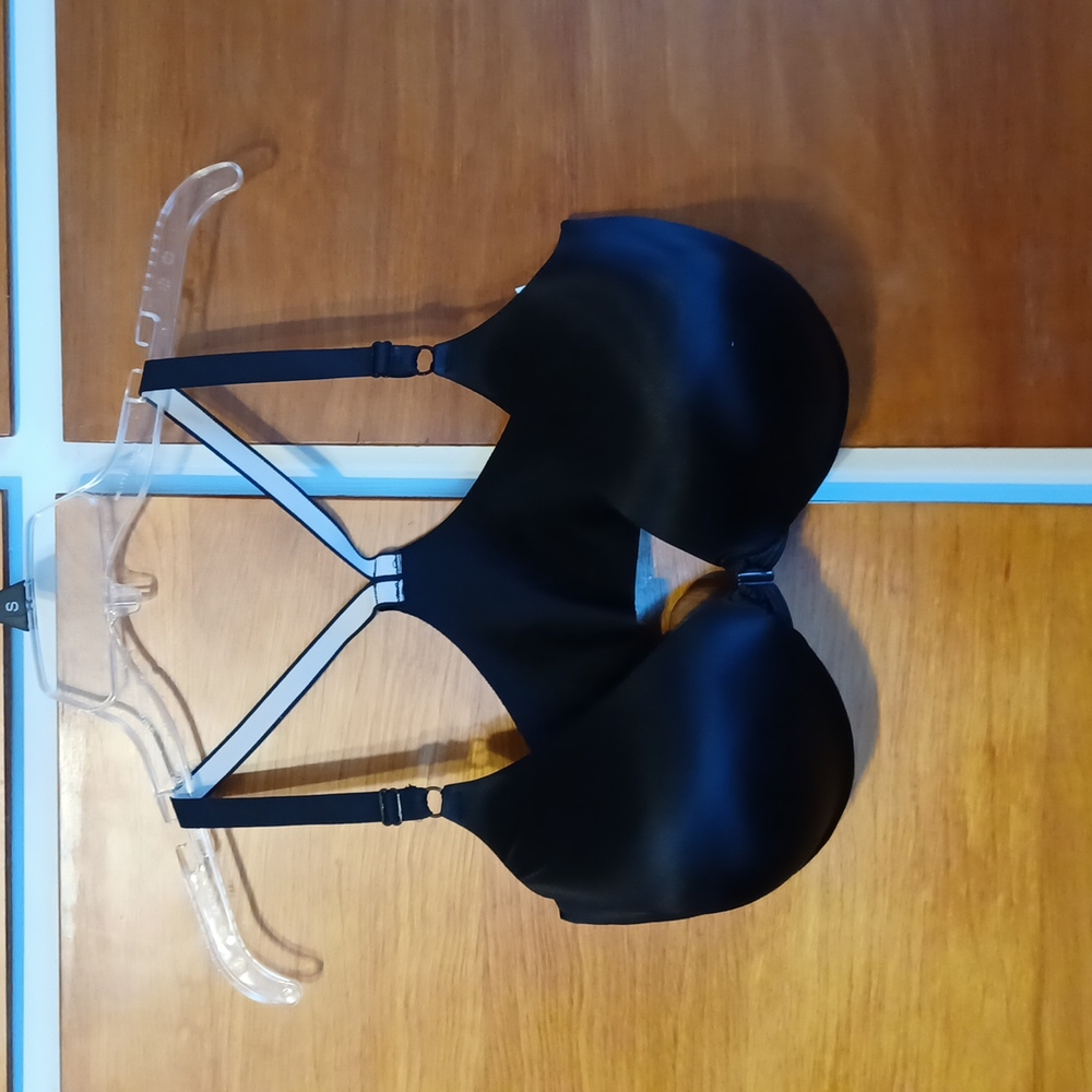 Women's bras 40DD all three one price